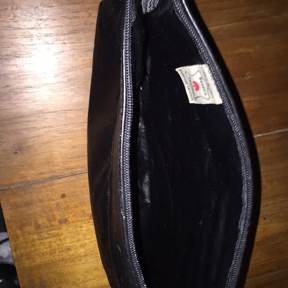 Black leather clutch handcrafted in Florence - Picture 4 of 5